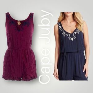 Cape Juby, Floral Embroidery on Front Romper Genoese Lace Back, Women’s Small